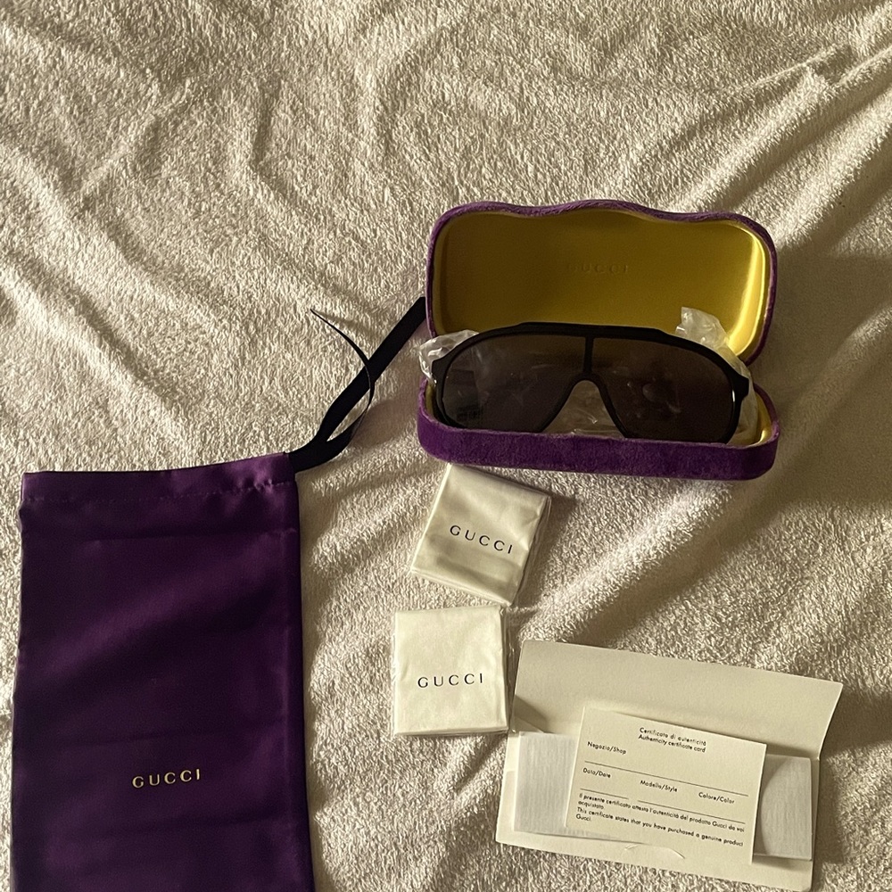 99 mm Gucci Sunglasses